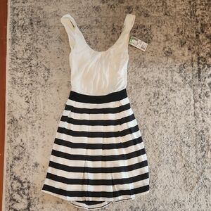 Papaya Black And White Dress NWT